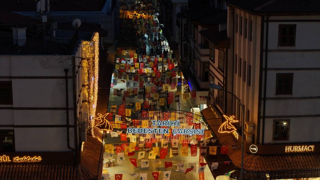 Konya’da yoğun ilgi gören Tarihi Bedesten Alışveriş Günleri sona erdi 13